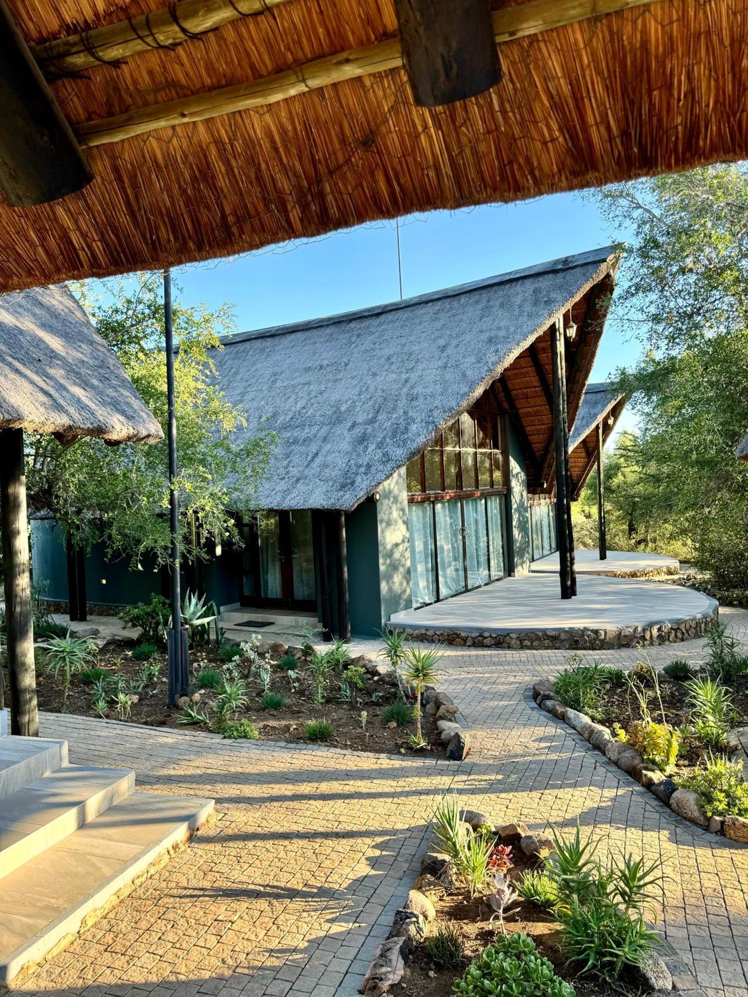 Pangolin Game Lodge - Self Catering, Incl 2 Game Drives Per Day Matlhagame Zewnętrze zdjęcie