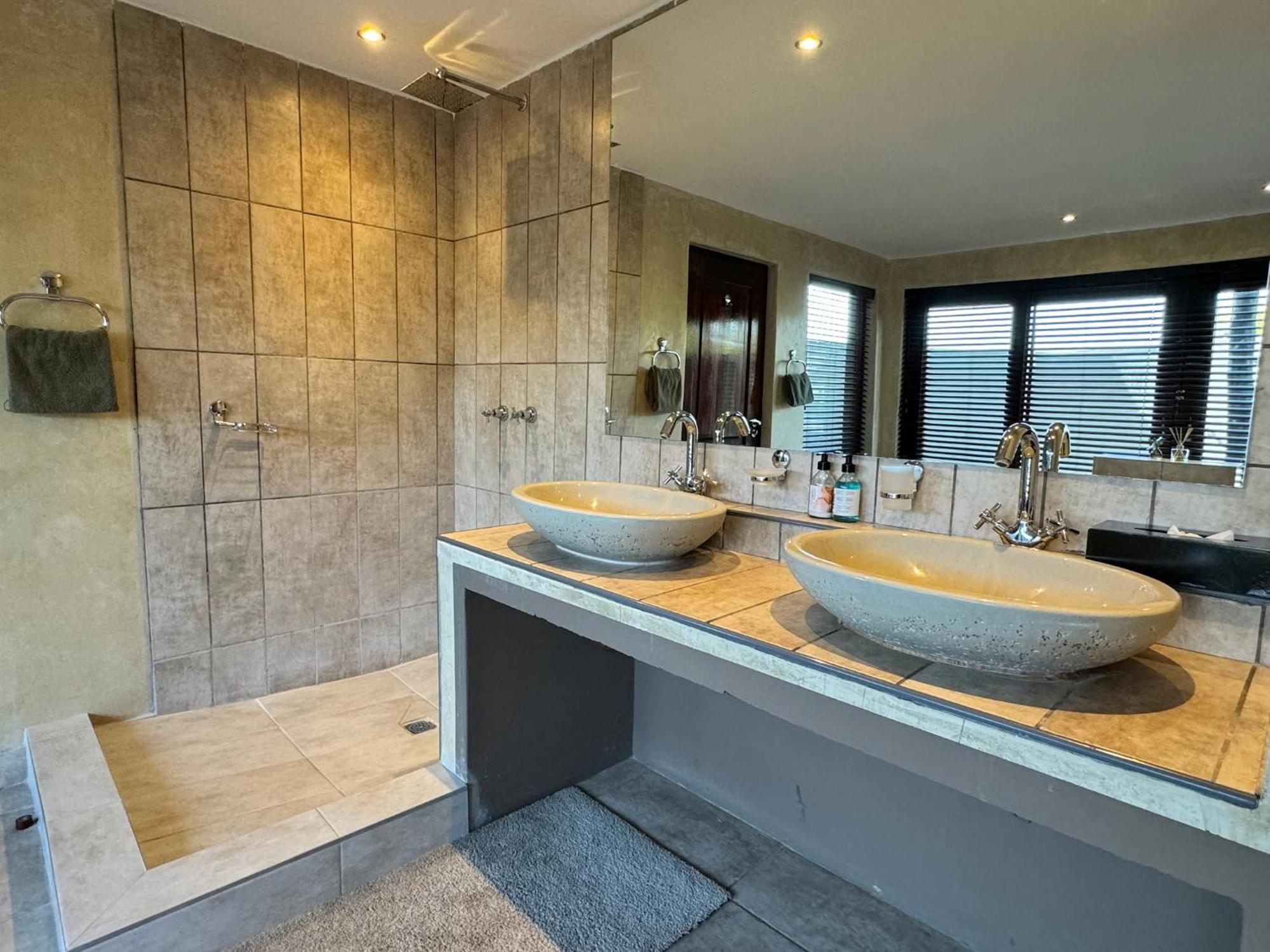 Pangolin Game Lodge - Self Catering, Incl 2 Game Drives Per Day Matlhagame Zewnętrze zdjęcie