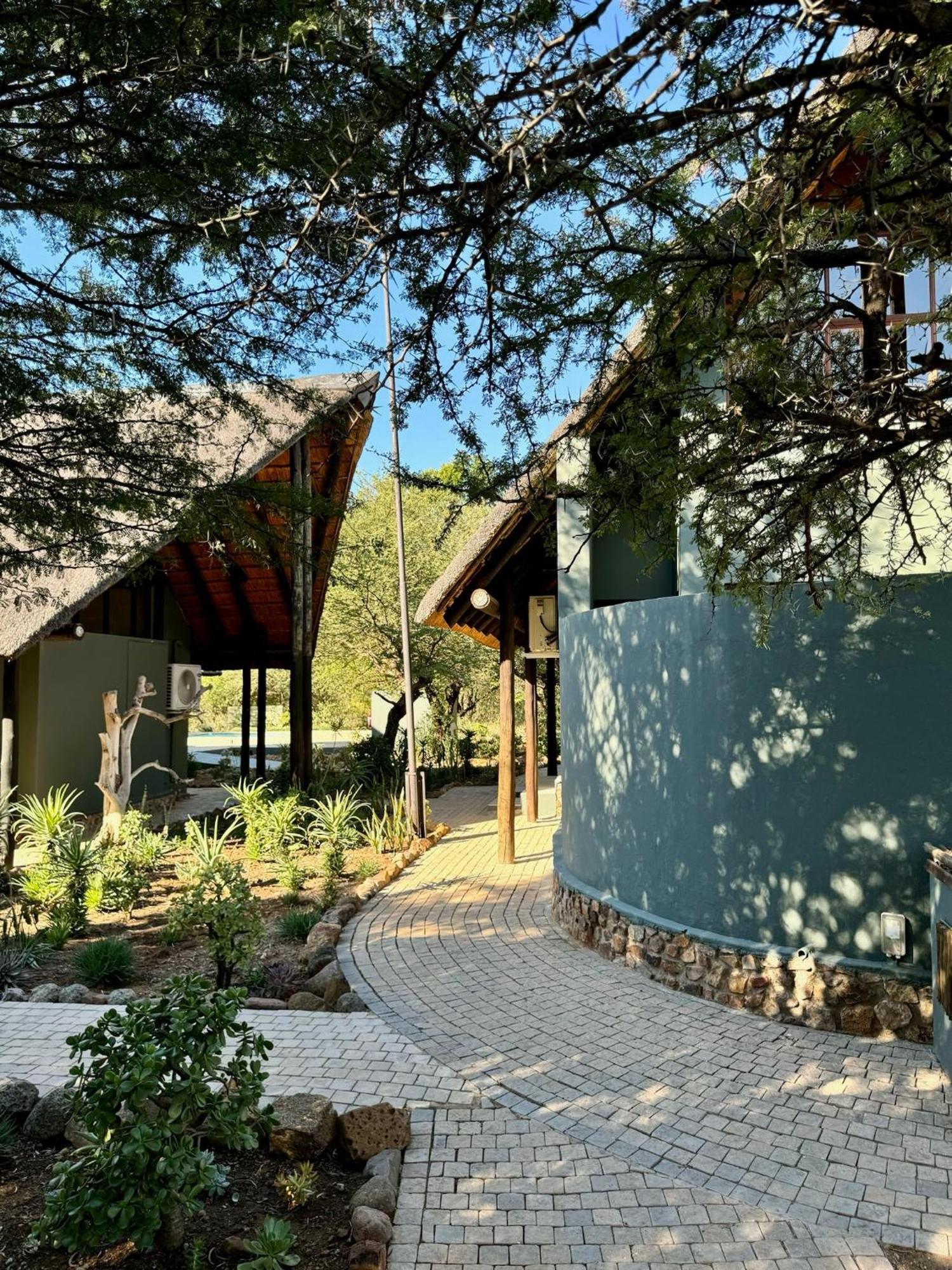 Pangolin Game Lodge - Self Catering, Incl 2 Game Drives Per Day Matlhagame Zewnętrze zdjęcie